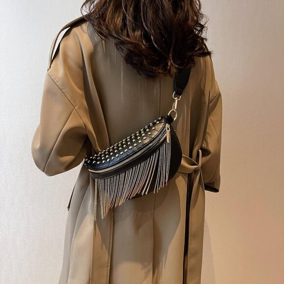 💫 Glt.etl Faux leather Fringe Women Black Quilted Rivet Studded Waist Pack - Picture 2 of 7